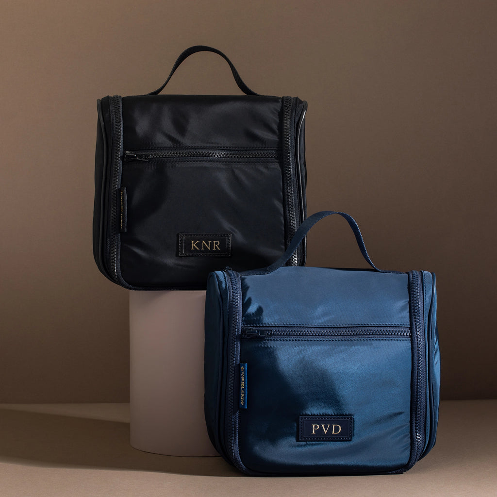 Back To Basics Hanging Travel Kit