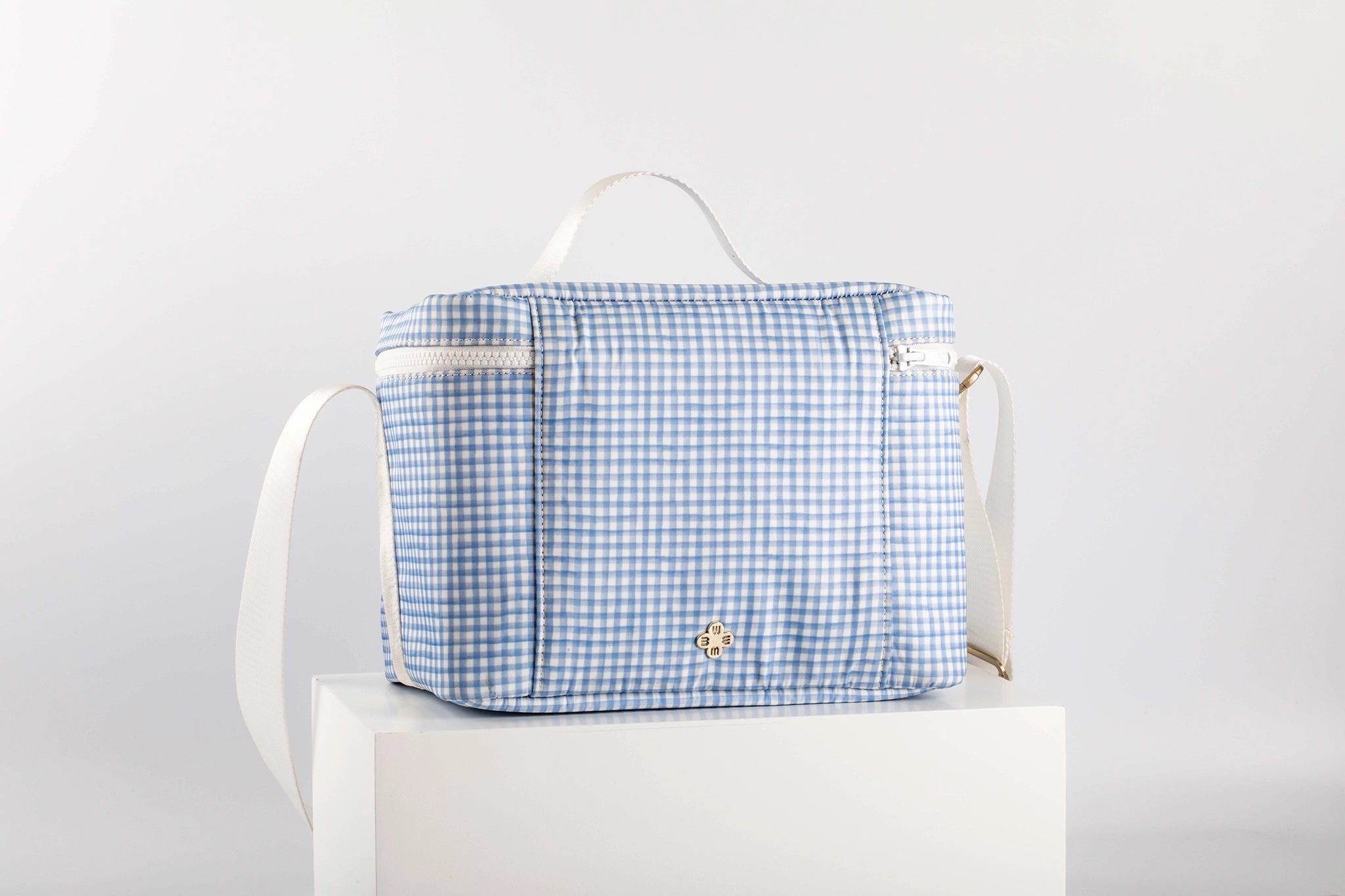 Up In The Air Blue Insulated Lunch Bag