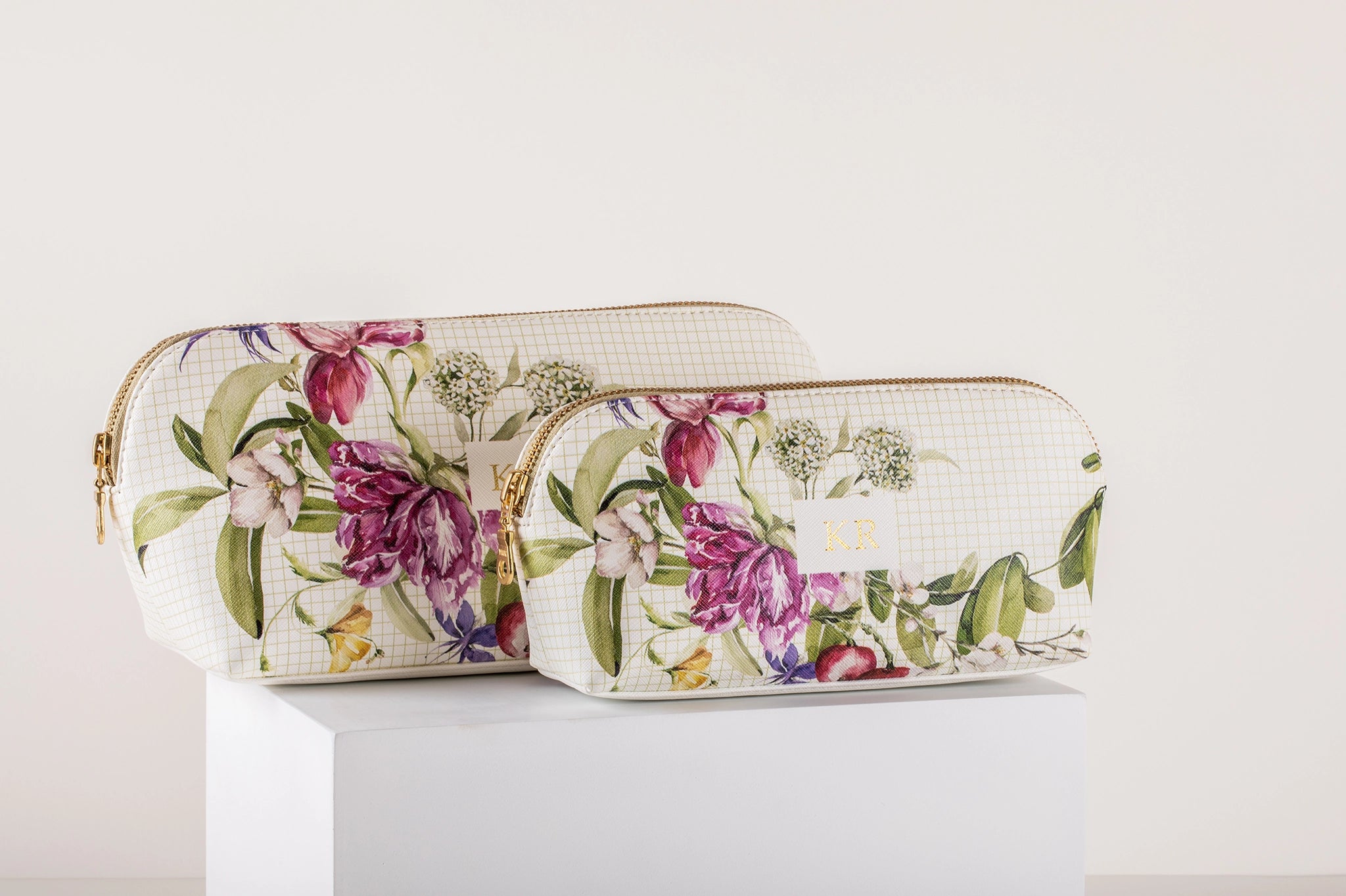 Sangria Makeup Wide Base Pouches
