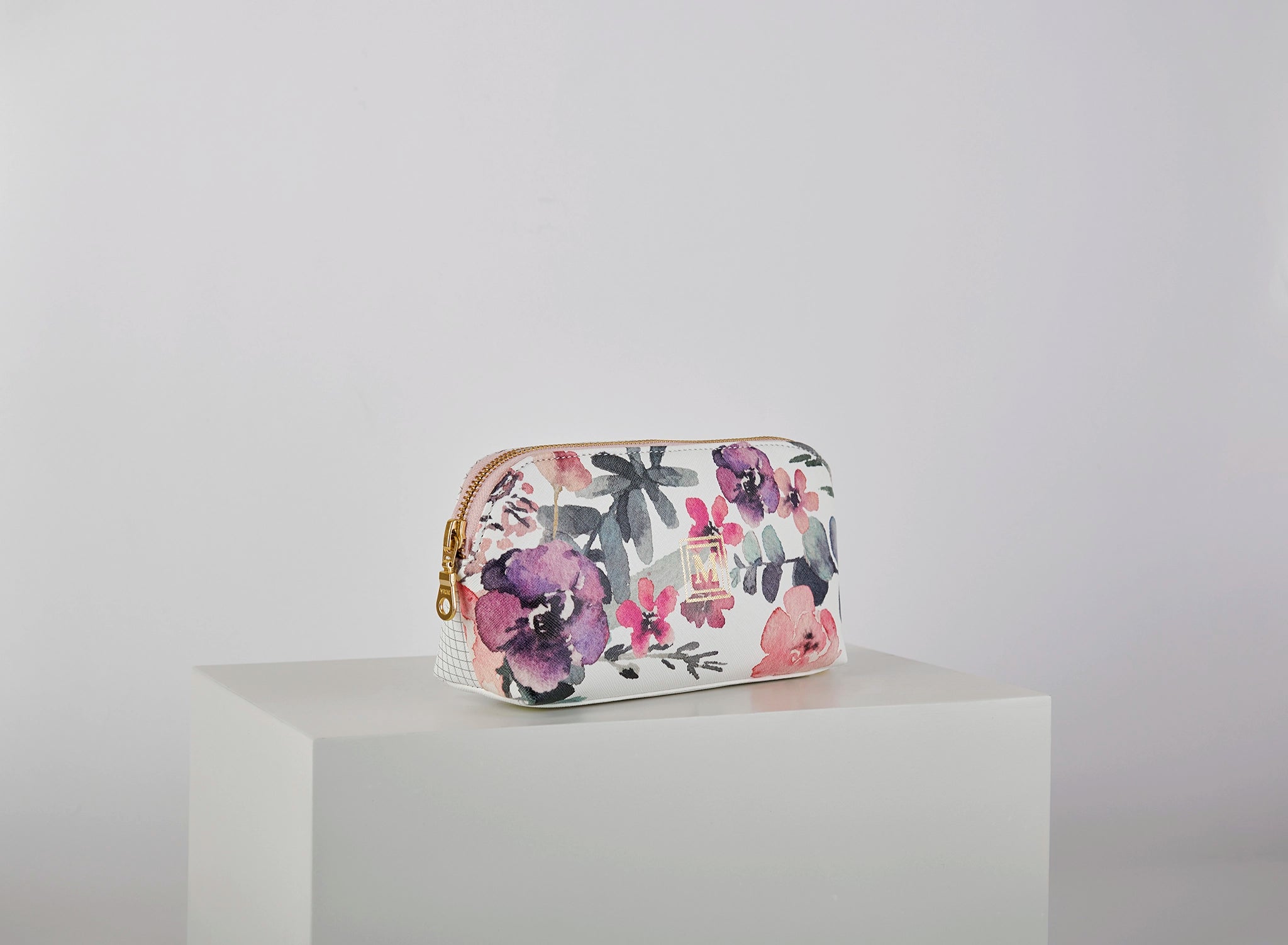 Gardenia Wide Base Makeup Pouch