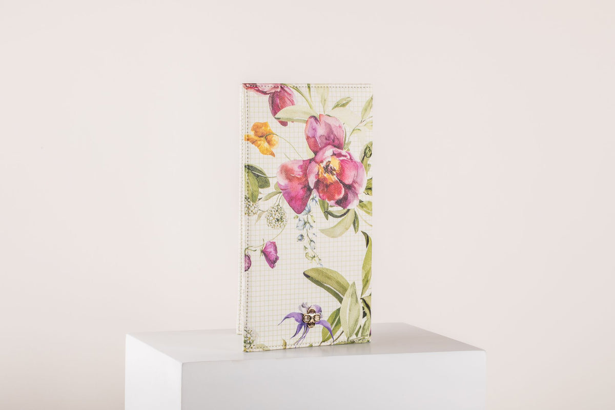 Sangria Passport Organiser
